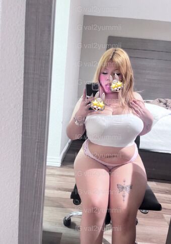 val2yummi Nude Leaks OnlyFans Photo 12