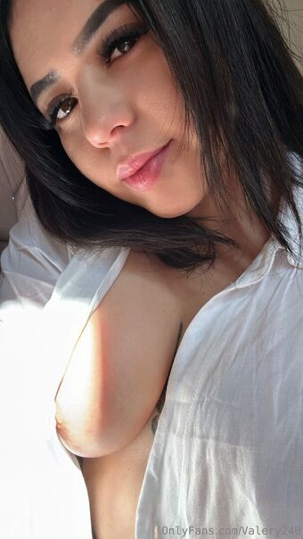 valery240 Nude Leaks OnlyFans Photo 14
