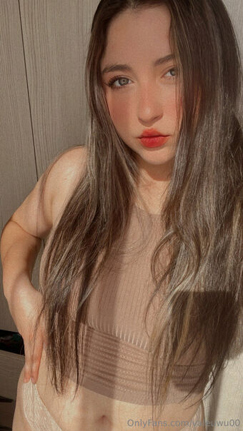 valeuwu00 Nude Leaks OnlyFans Photo 26