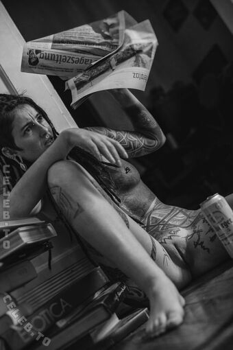 Valkyriz Nude Leaks OnlyFans Photo 38
