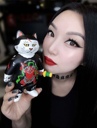 Vampybitme Linda Le