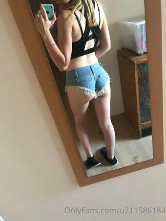 Vanessa2255