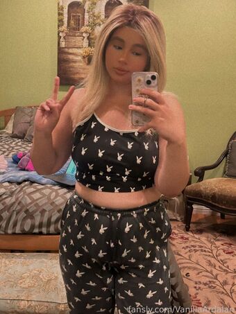 VanillaArdalan Nude Leaks OnlyFans Photo 171