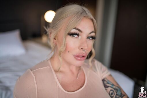 Vee_ SG