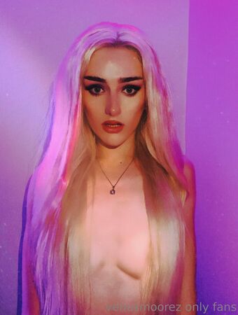 Venus Moorez