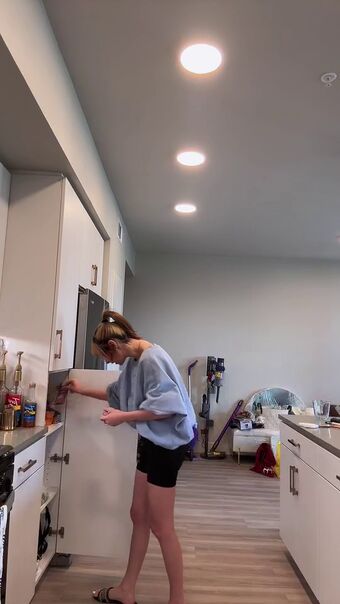 veronicafreymusic Nude Leaks OnlyFans Photo 35