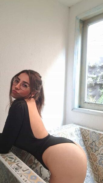 vibewithyuls Nude Leaks OnlyFans Photo 8