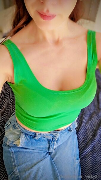 vicky85 Nude Leaks OnlyFans Photo 95