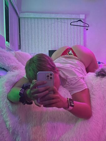 Vikachu7 Nude Leaks OnlyFans Photo 1