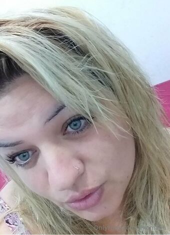vikamalin Nude Leaks OnlyFans Photo 37