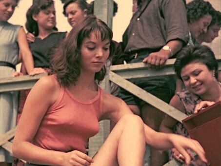 Vintage Starlets