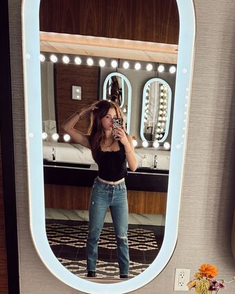 Violet Brinson Nude Leaks OnlyFans Photo 80