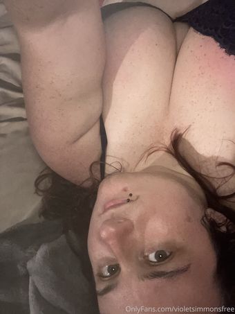 violetsimmonsfree Nude Leaks OnlyFans Photo 13