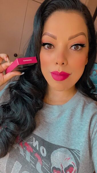 Vivacious Veteran Nude Leaks OnlyFans Photo 1