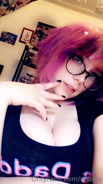 viveee Nude Leaks OnlyFans Photo 2