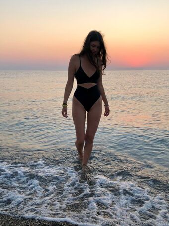 vvvika Nude Leaks OnlyFans Photo 1