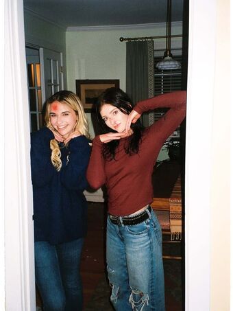 Willow Shields Nude Leaks OnlyFans Photo 231