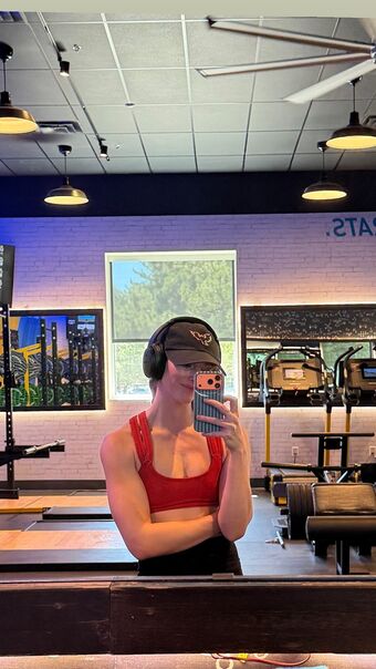 Willow Shields Nude Leaks OnlyFans Photo 234