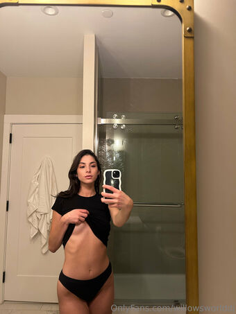 willowsworldxoxo