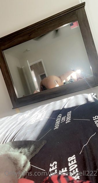 Woahbellz Nude Leaks OnlyFans Photo 4