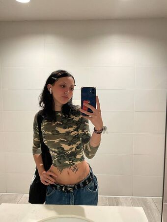 Wuvmia Nude Leaks OnlyFans Photo 5