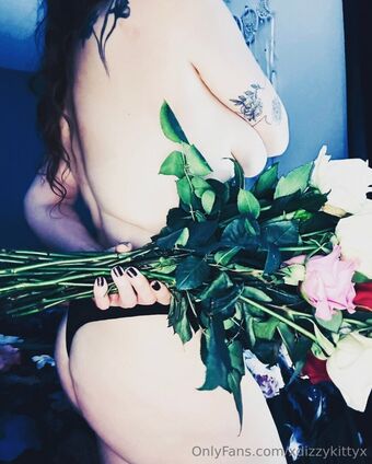xdizzykittyx Nude Leaks OnlyFans Photo 2