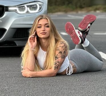 xh.elen.ax2 / Helena