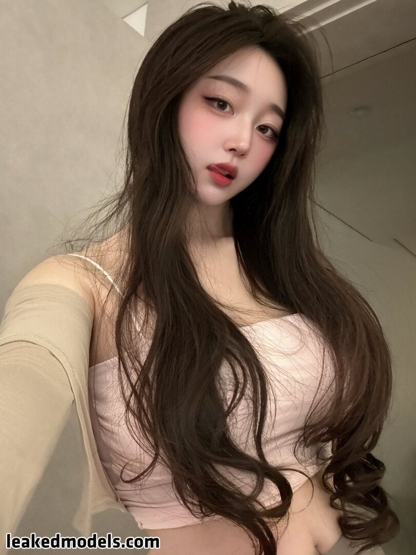 애프리 -Premium Nude Leaked OnlyFans Photo