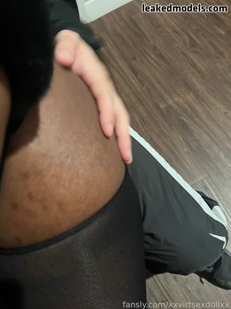 j_e_n_n_xo / xxvirtsexdollxx Photo #13