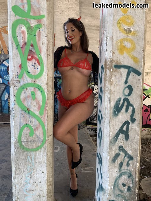 onlynebeefe / xxxnbefexxx Photo #2