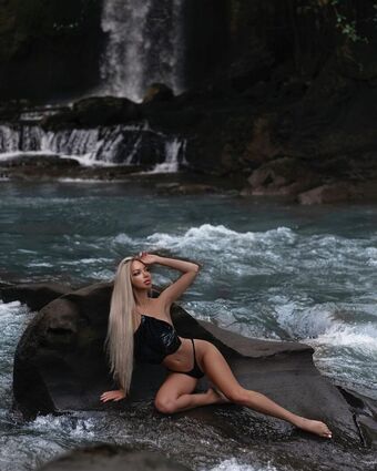 Yana_fire