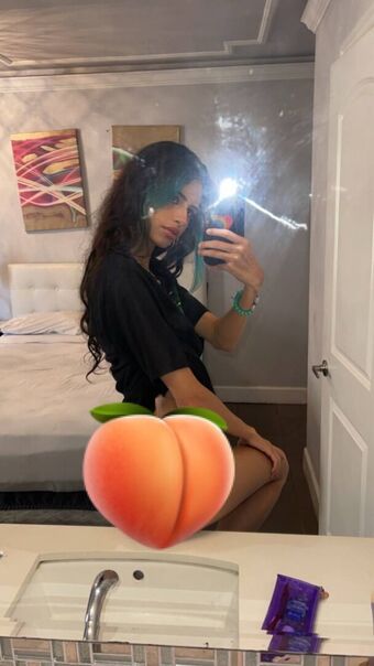 yazzifreaky Nude Leaks OnlyFans Photo 37