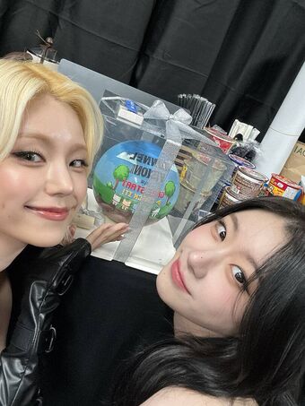 Yeji - ITZY (예지, Hwang Ye-ji) Nude Leaks OnlyFans Photo 88