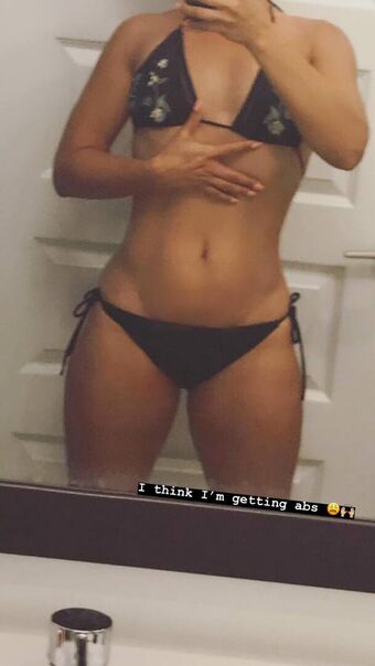 Yesenia De La Rosa Nude Leaks OnlyFans Photo 30