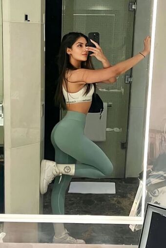 Yesha Sagar Nude Leaks OnlyFans Photo 73