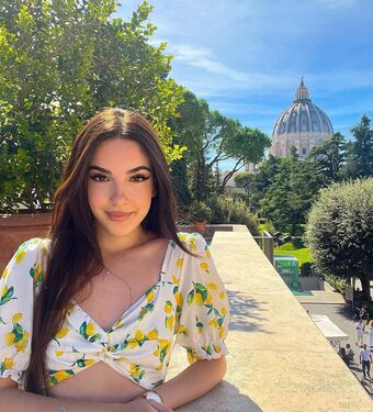 Yoona French Streamer