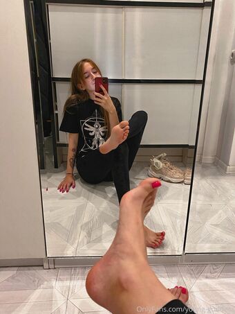YoungGoddess Nude Leaks OnlyFans Photo 40