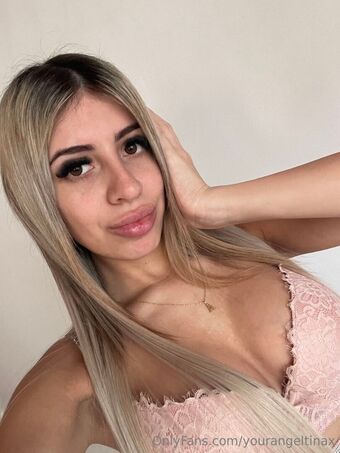 yourblondetinax