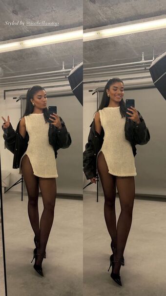 Yovanna Ventura Nude Leaks OnlyFans Photo 250