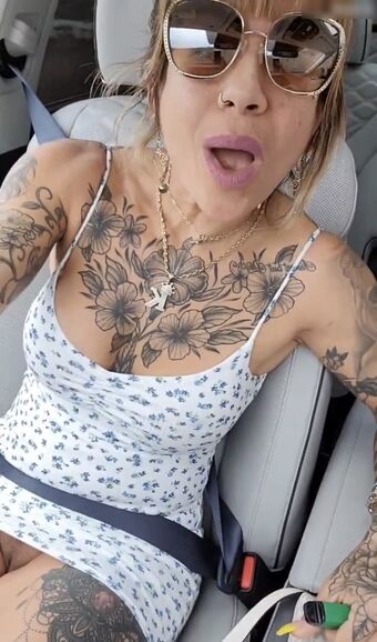 Ysabel Nude Leaks OnlyFans Photo 8