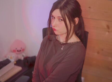 Yuli Nude Leaks OnlyFans Photo 132