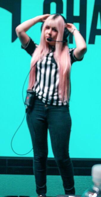 Yuli Nude Leaks OnlyFans Photo 133