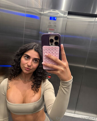 Zarafoxs Nude Leaks OnlyFans Photo 20