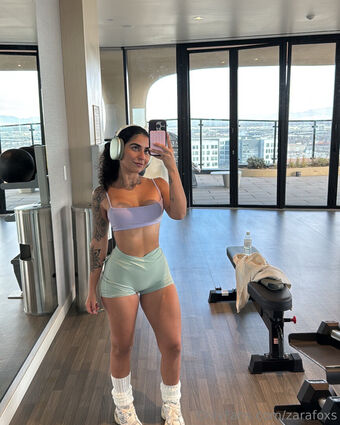 Zarafoxs Nude Leaks OnlyFans Photo 25