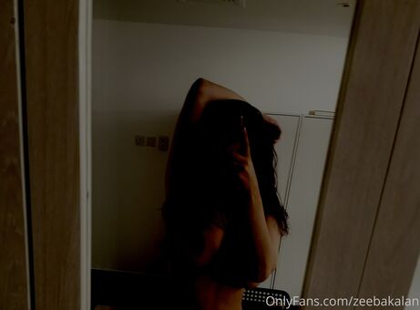 Zeeba Kalan Nude Leaks OnlyFans Photo 52