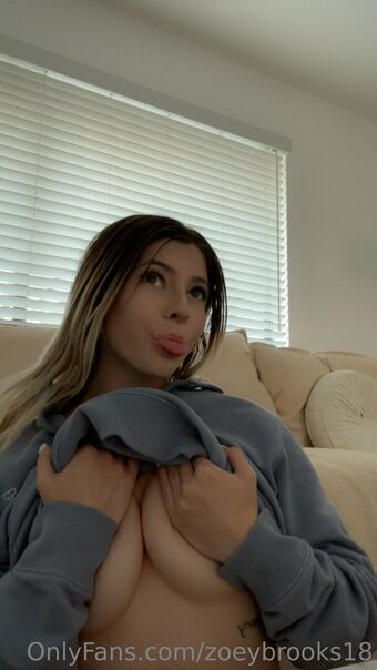 zoeybrooks18
