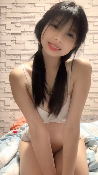 zxyumyim17 Nude Leaks OnlyFans Photo 3