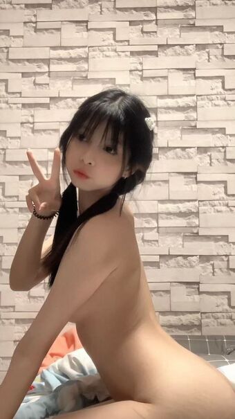 zxyumyim17 Nude Leaks OnlyFans Photo 4