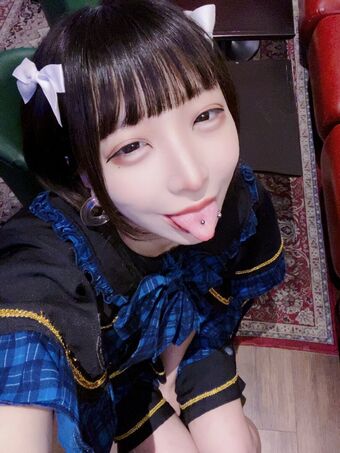 zzosui Nude Leaks OnlyFans Photo 4