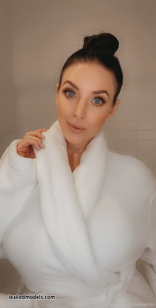 angela white OnlyFans Leaks (79 Photos and 6 Videos)